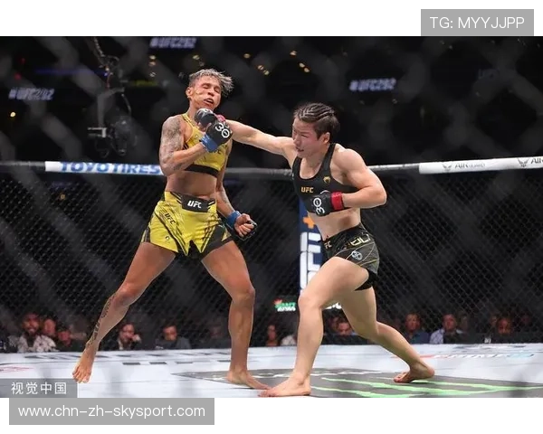 MMA阿迪萨亚踢击精准，再次卫冕金腰带